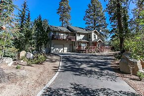 The Treehaus 6 Bedroom Home by RedAwning