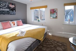 KVM - Highclere House