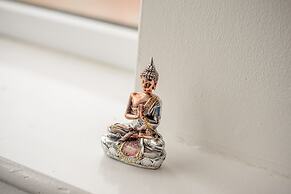 KVM - Peacock Apartment