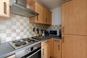 KVM - Peacock Apartment