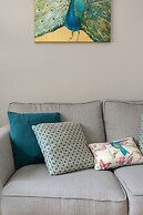 KVM - Peacock Apartment