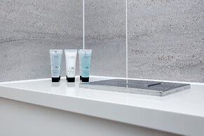 KVM - Quayside House