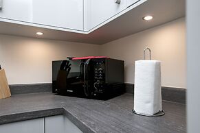 KVM - Quayside House