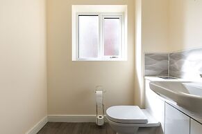 KVM - Quayside House