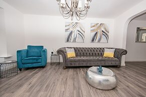 KVM - Swan House