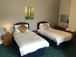 Clee Hotel