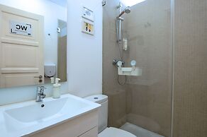 DuMont Lisbon Guesthouse