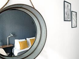 DuMont Lisbon Guesthouse