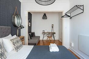 DuMont Lisbon Guesthouse