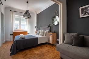 DuMont Lisbon Guesthouse