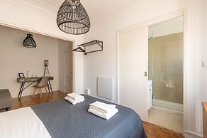 DuMont Lisbon Guesthouse