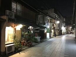 Private Residence Kyoto Miyagawacho