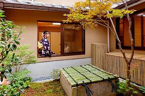 Private Residence Nijo-jo Nagomi