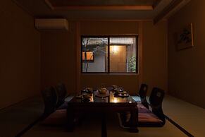 Private Residence Nijo-jo Nagomi