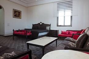 Regency Park and Suites