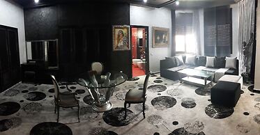 Regency Park and Suites