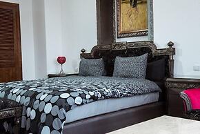 Regency Park and Suites