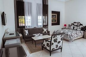 Regency Park and Suites