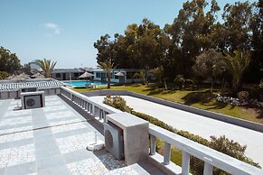 Regency Park and Suites