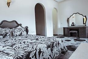 Regency Park and Suites