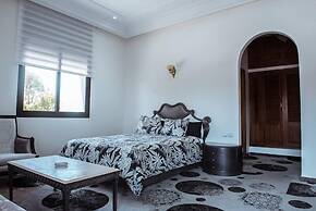 Regency Park and Suites