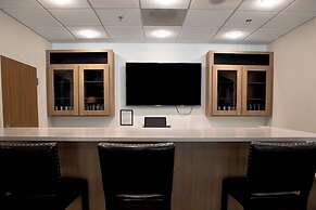 Fairfield Inn & Suites by Marriott Richmond Airport