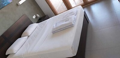 White Sand Villa Hikkaduwa