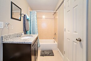 3BR House in Tampa by Tom Well IG - 3220