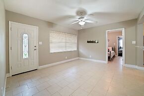 3BR House in Tampa by Tom Well IG - 3220