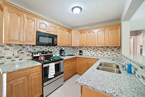 3BR House in Tampa by Tom Well IG - 3220