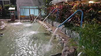 Yi Sian Hot Spring Hotel