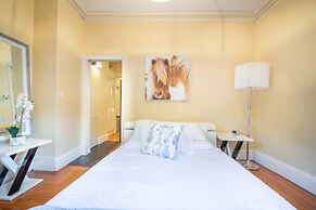 Pelicanstay in Boston Back Bay