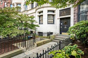 Pelicanstay in Boston Back Bay