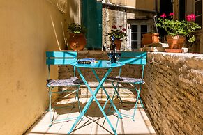 Kantouni Bizi Myranthis Apartment By Konnect