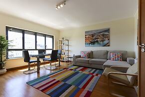 Bellevue Apartment by Homing