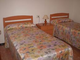 Apartamentos El Oasis