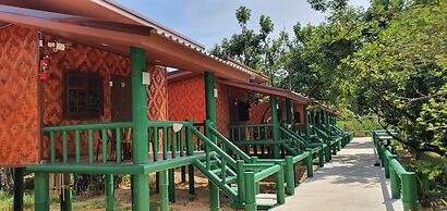 The royal bamboo lodge