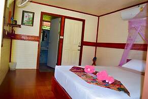 The royal bamboo lodge