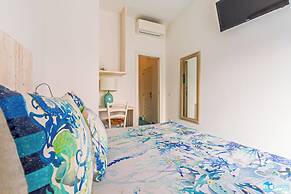 Hotel Eunymos - Trattoria Da Francesco Panarea