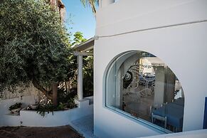 Hotel Eunymos - Trattoria Da Francesco Panarea