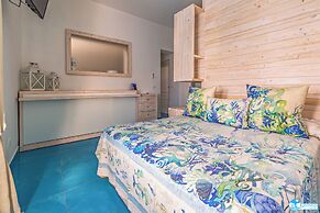 Hotel Eunymos - Trattoria Da Francesco Panarea