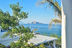 Hotel Eunymos - Trattoria Da Francesco Panarea