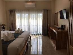 Leego Hotel