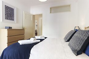 Principe Real Balcony by Homing