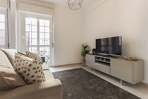 Principe Real Balcony by Homing