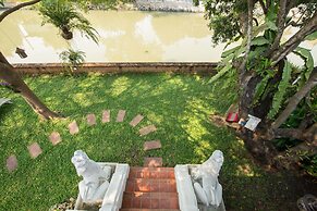 Phuttal Residence