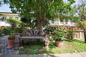 Phuttal Residence