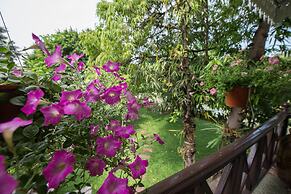 Phuttal Residence