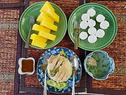 Phuttal Residence