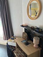 Harlow International Hostel